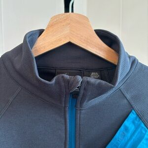 Marmot Gray Blue Hanging Rock Top 1/2 Zip Mock Neck Pullover Mens Med *NOTE